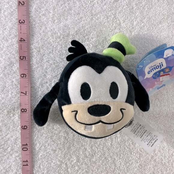 Disney Emoji Goofy Plush Toy Small Stuffed Animal Head - Picture 11 of 11